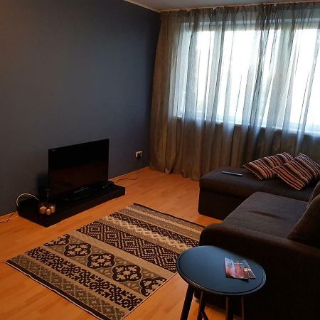 Apartments Pakri パルティスキ エクステリア 写真