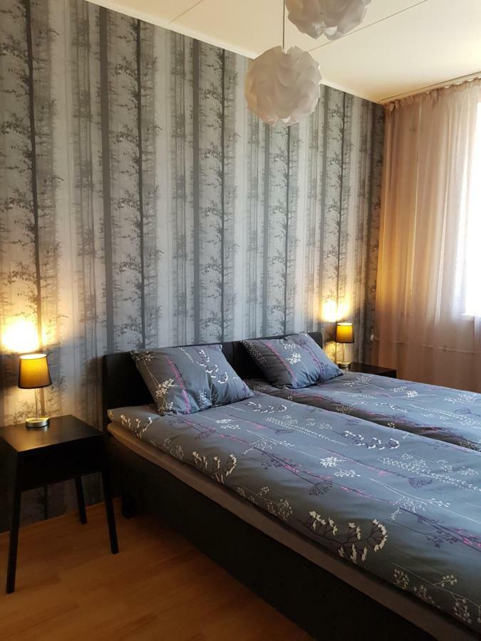 Apartments Pakri パルティスキ エクステリア 写真