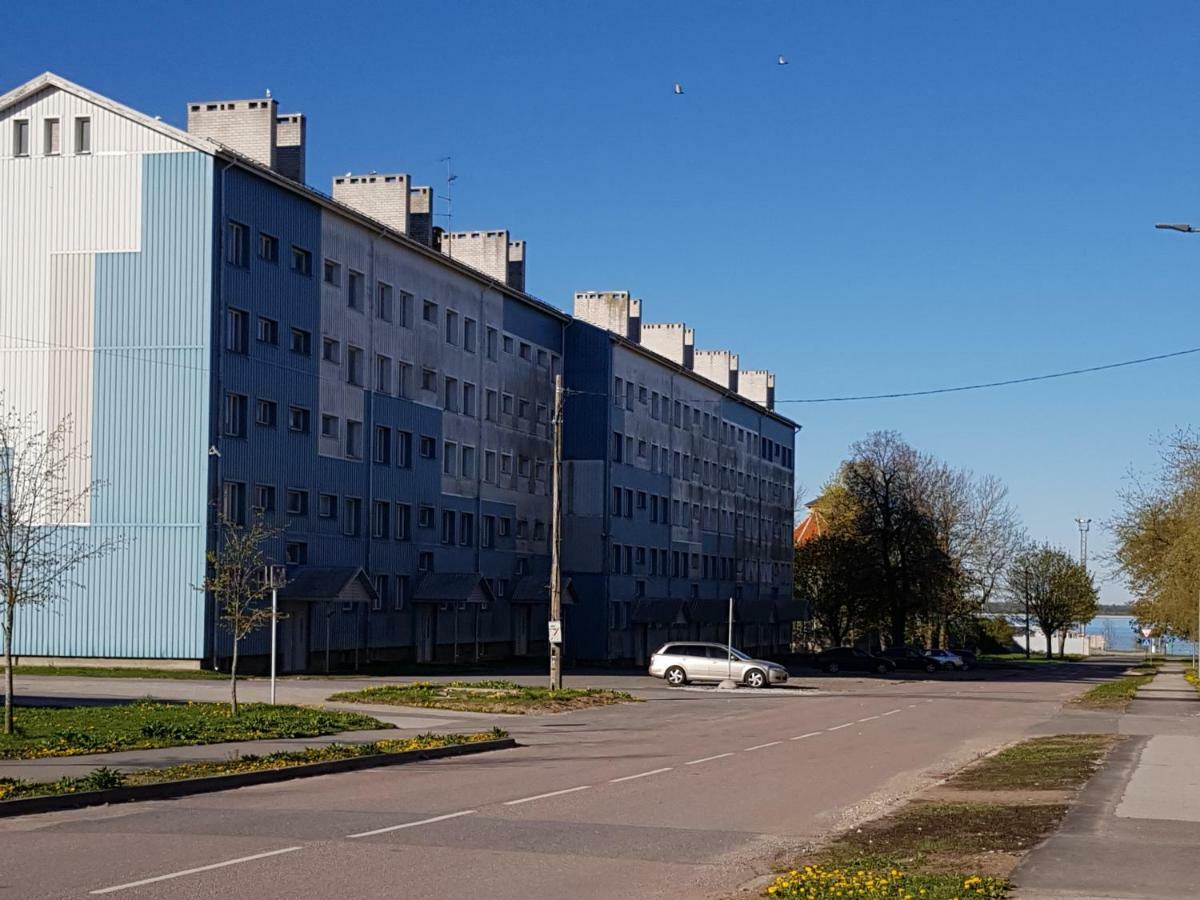 Apartments Pakri パルティスキ エクステリア 写真